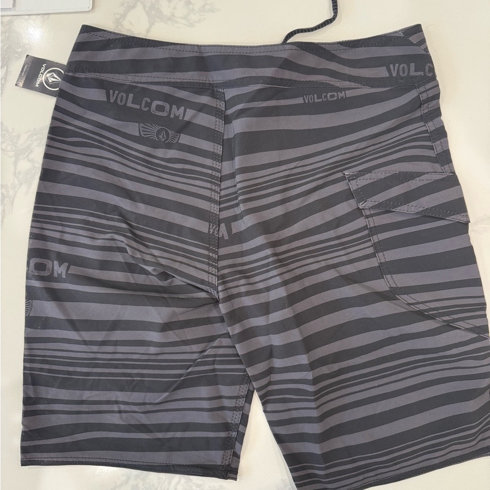 Volcom Men's Striped Swim Shorts - Black - Picture 2 of 3